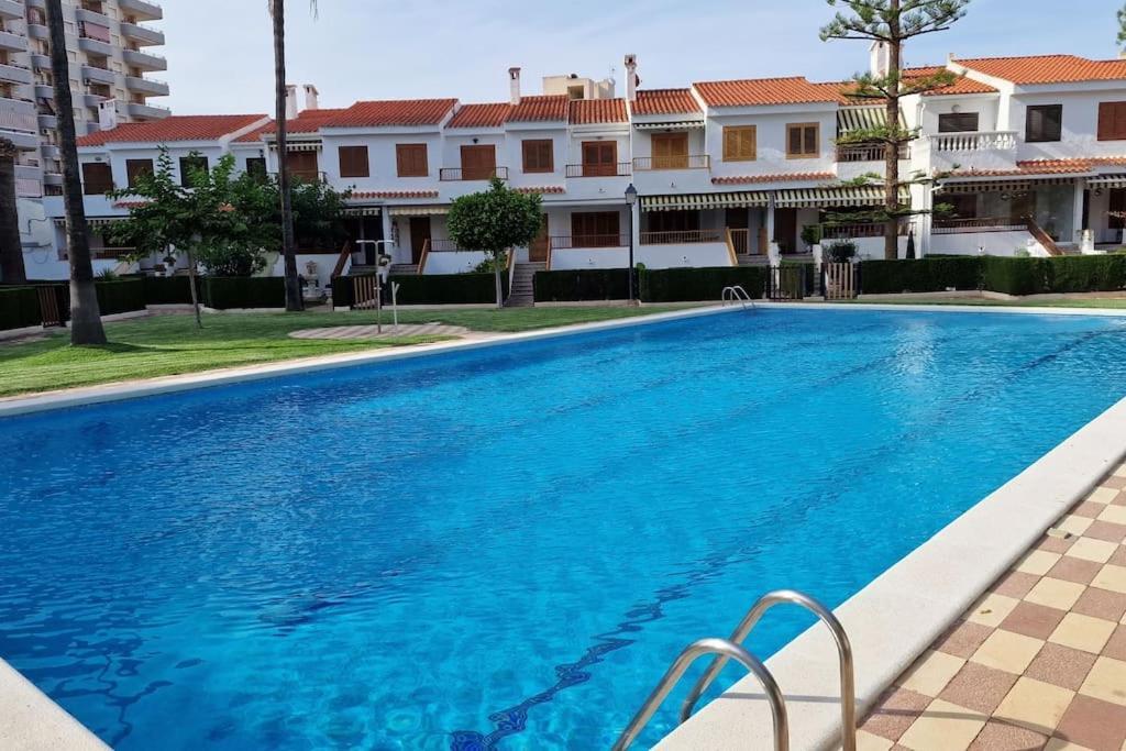Bungalow Con Jardin Y Piscina Cerca De La Playa Oropesa del Mar Exteriör bild