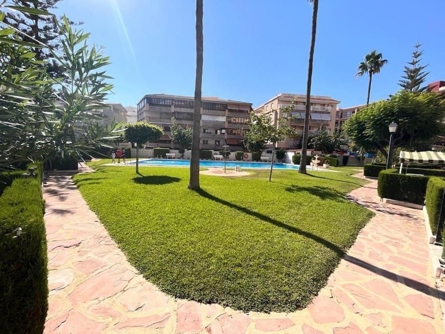 Bungalow Con Jardin Y Piscina Cerca De La Playa Oropesa del Mar Exteriör bild